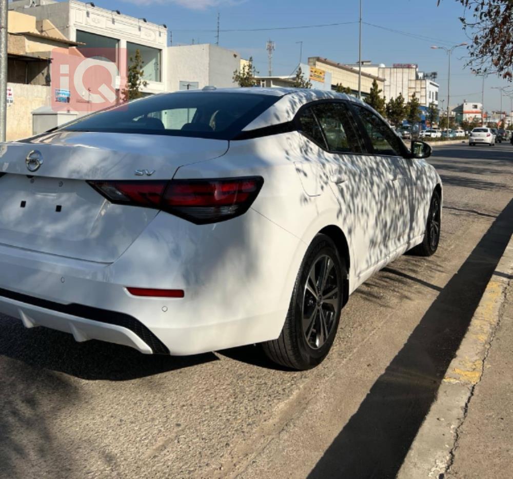 نيسان سنترا